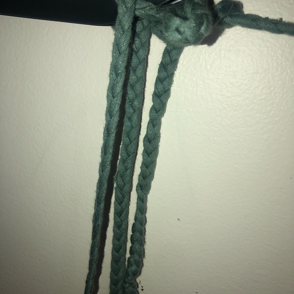 Banana Republic Ruffle Tank - Picture 3 of 5